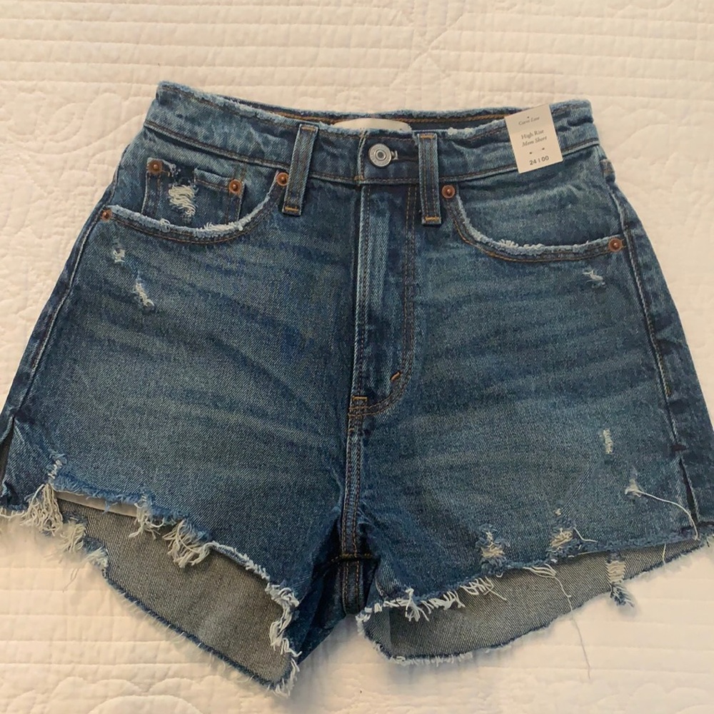 NWT Abercrombie Curve Love High Rise Mom Short